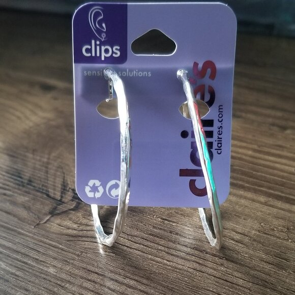 Claire's Clip-on Silver Hoop Earrings - Picture 4 of 7